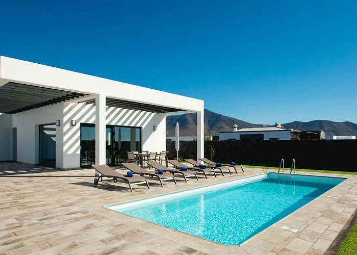 Blancazul Gazmira فيلة