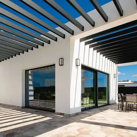 Blancazul Gazmira Villa *