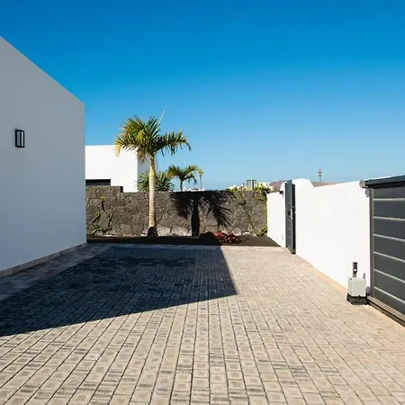 Blancazul Gazmira Villa