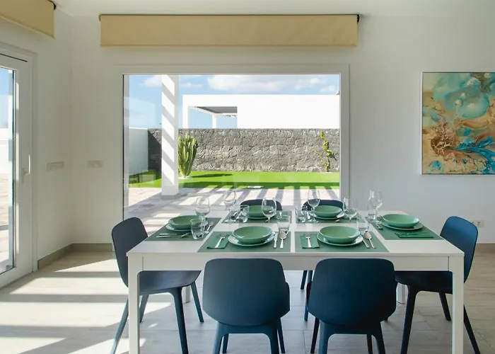 Blancazul Gazmira Villa *