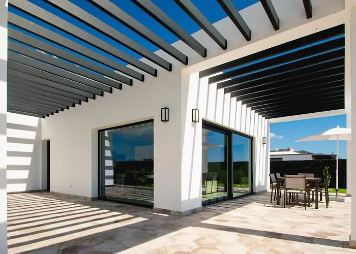 Blancazul Gazmira Villa *