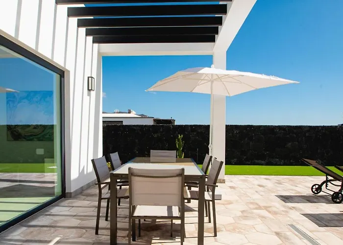 Blancazul Gazmira Villa *