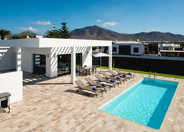 Blancazul Gazmira Villa